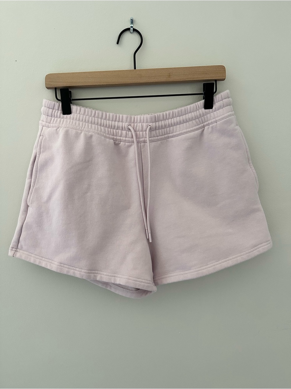 Athleta Women's Cozy Drawstring Seasoft Mid-rise Shorts in Blush Pink Sz M